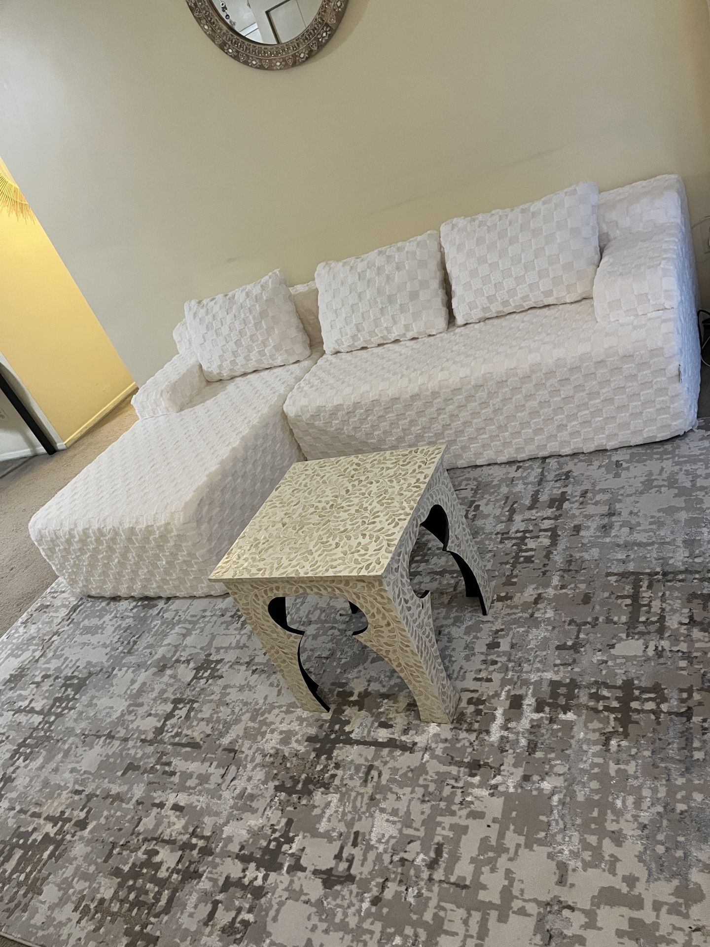 Brand New Modular Sofa Set With Pearl Capiz Coffee Table And A Rug Pickup Gaithersburgmd20877