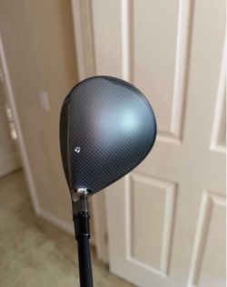 Taylor made QI35 15 degree 3 wood w stiff shaft (price is firm just because how new it is and never really hit it)