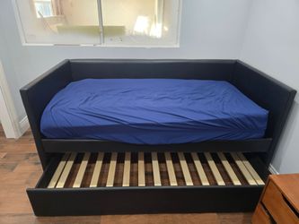 Mattress + Bedfame