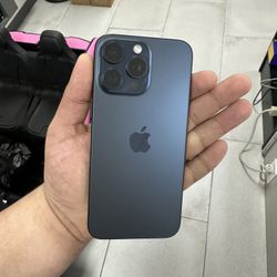 iPhone 15 Pro Max Unlocked 1TB! Finance For $50 Down Payment!!