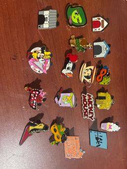 Disney/Mickey Mouse Pins