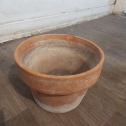 Ceramic Pot 