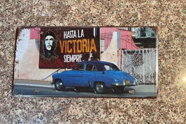 Cuba Vintage Car Decorative Metal Sign
