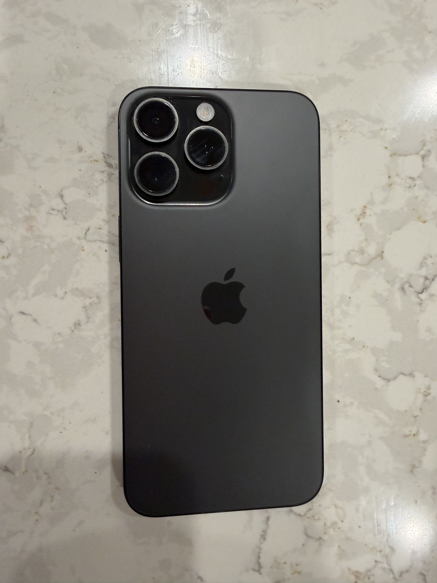 iPhone 15 Pro Max unlocked 