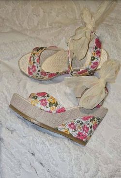 Cute summer heel wedges
