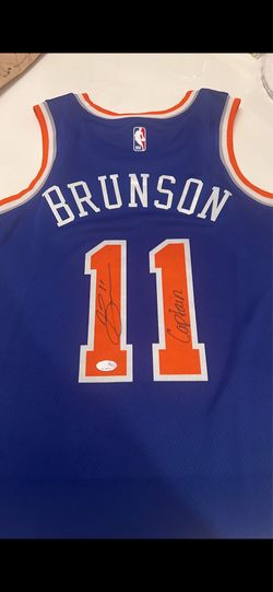 Jalen Brunson signed jersey