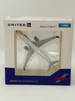 Herpa Wings 1/500 United Airlines Boeing 737 MAX 9 N37522 Model