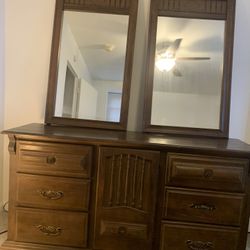 Vintage 1970S Eight Drawer Dresser With His And Her Mirrors -Great Reno Project!