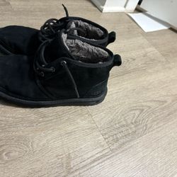 Uggs Leather Boots Size 8 Black 