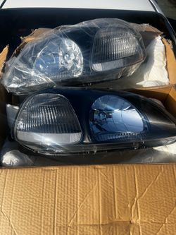 96-98 Honda Civic EK Black Housing Headlights NEW