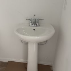 Sterling Pedestal Sink with Faucet 