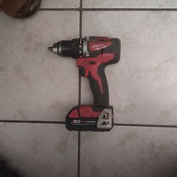 Milwaukee Drill 