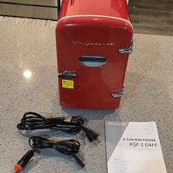 Fridgedare: portable mini fridge.