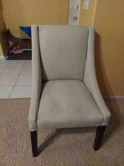 Accent chair