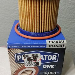 Toyota Prius oil filter. 