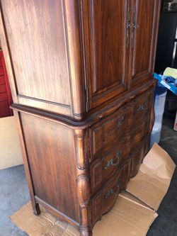 Thomasville Oak French Country Louis XV Style Wardrobe Chest