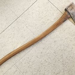 Penncraft USA 7-1/2" Single Bit Axe with 36" Wood Handle I-8405
