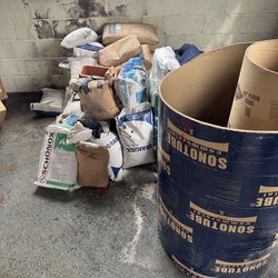 Concrete, sand, playsand, gravel, form tube