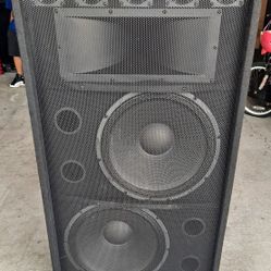 2 Speakers