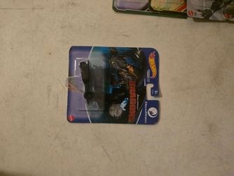 Hot Wheels DreamWorks Dragons Toothless Car