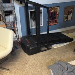 Free Treadmill - You Pick Up 
