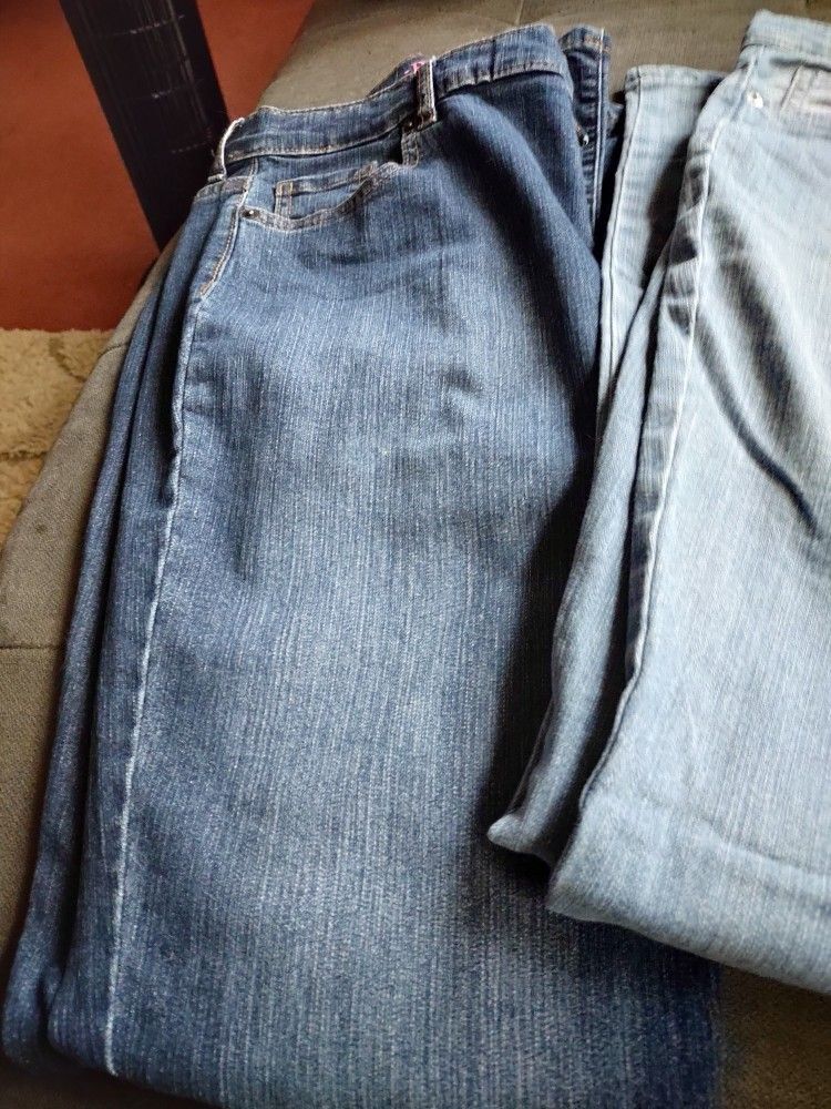 Girls Childrens Place Jeans 3 Pair Size 18..$9 For All