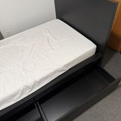Twin Bed With Mattress