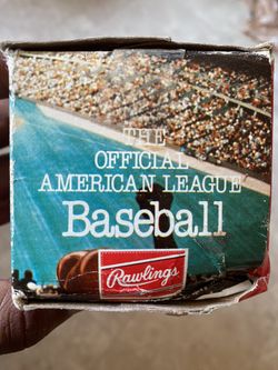 The Official American Baseball Lee Mac Red