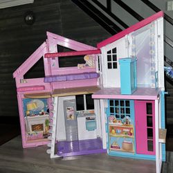 2018 Mattel Barbie FXG57 Malibu House Playhouse