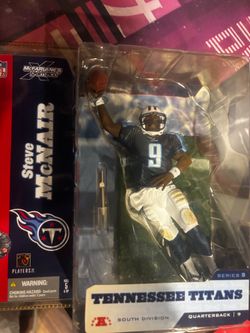 McFarlane’s Steve McNair series 8.
