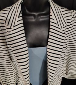 Women's Cropped Blazer/Suit Jacket [Striped] [ Black/White]