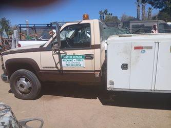 2001 Chevrolet 3 Ton