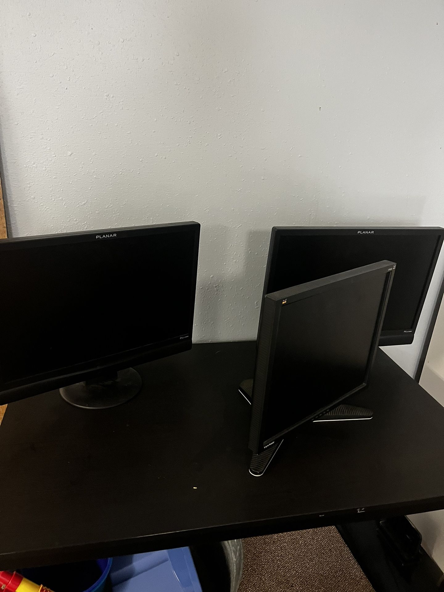 Computer monitors