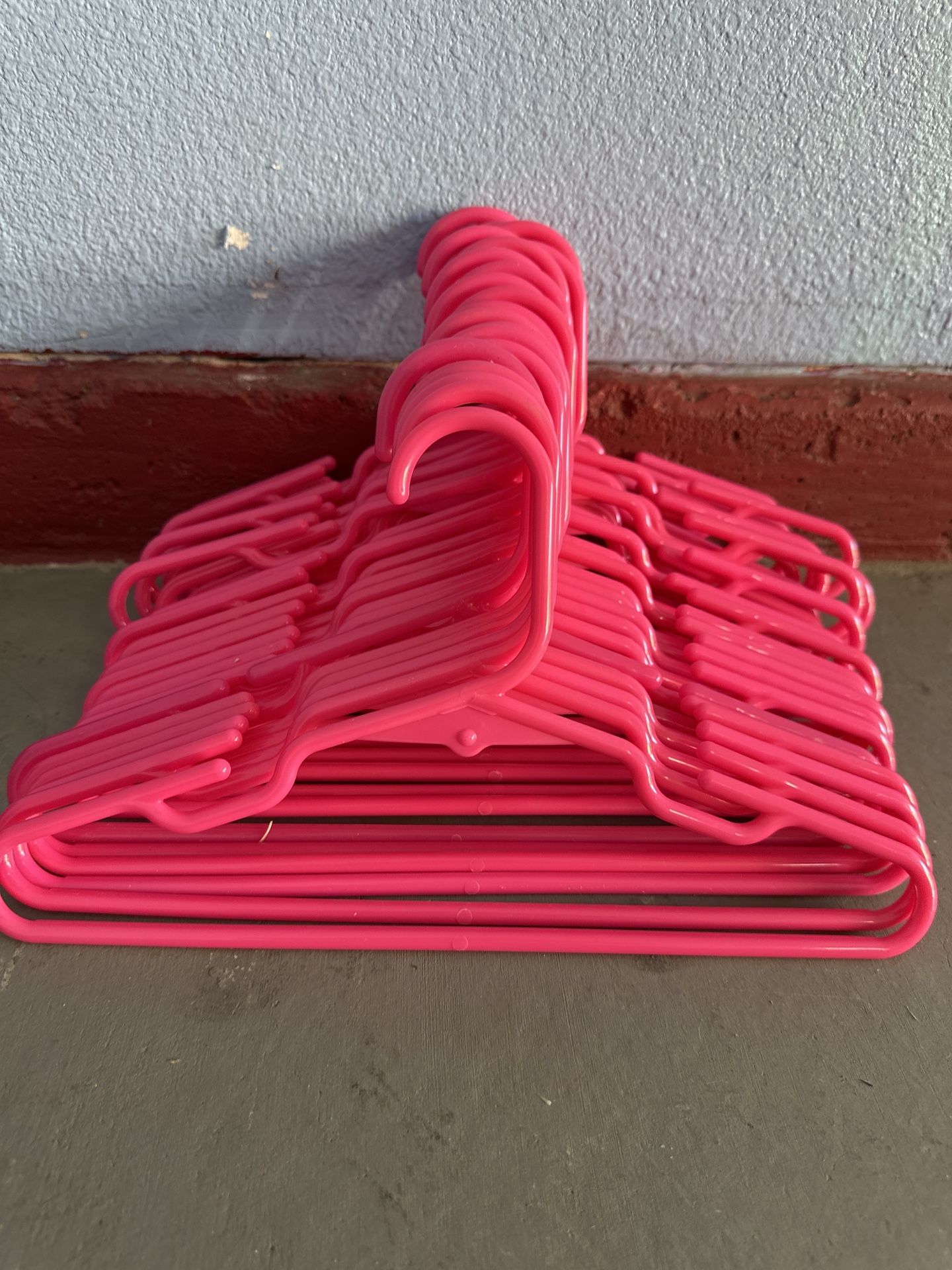 27 matching kids pink hangers