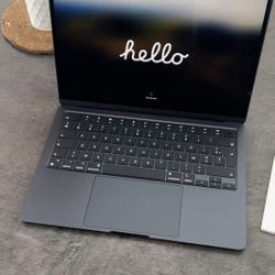 💻 Midnight Blue MacBook Air (M4) – 16GB / 256GB 🚀