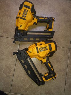 Dewalt Finish Nailer Gage 16 $200 obo
