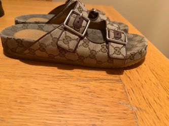Gucci sandals