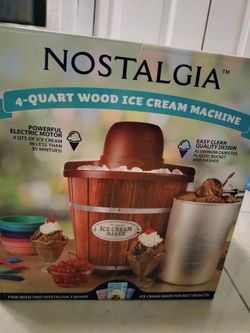 Nostalgia 4-Quart Wood Ice Cream Machine