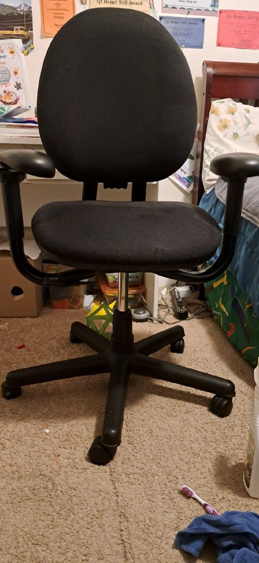 Office Chair For Sale 