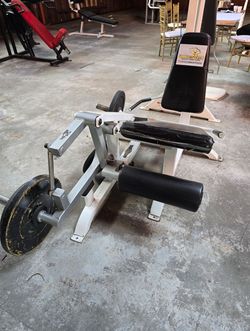 Tuffstuff plate loaded leg extension gym equipment exercise fitness weight machine