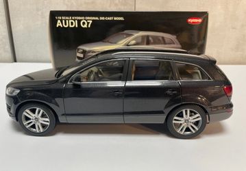 1/18 KYOSHO AUDI Q7 Gray Die-cast Model