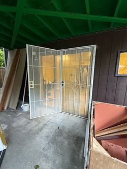 Sliding Glass Patio Door w/ Security Gate – Pay What You Can