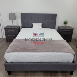 Bed and two nightstands🤑Cama y dos mesitas de noche