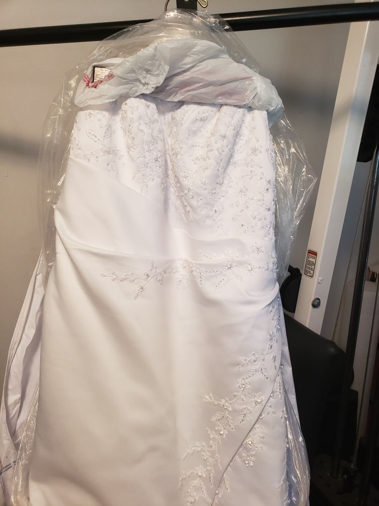 Wedding dress