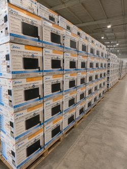 BRAND NEW! 5000 BTU WINDOW AC UNIT ❄️🥶