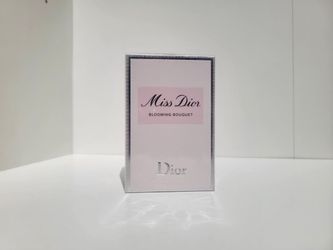Miss dior blooming bouquet