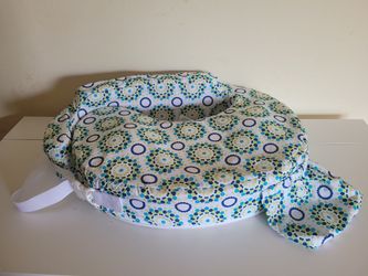Breast Feeding Pillow