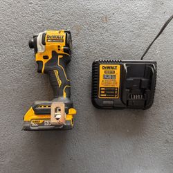 DEWALT DCF850 ATOMIC 20V MAX Cordles Compact 1/4 in. Impact Driver 