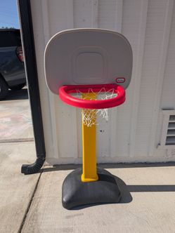 Little Tikes Basketball Hoop