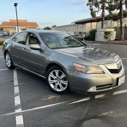 2010 Acura RL Tech 
